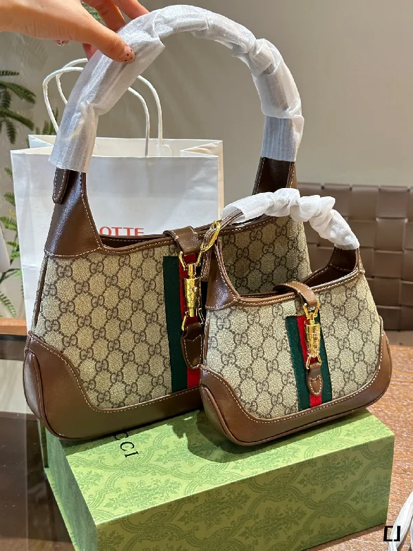 Ladies Gucci shoulder bags with a single - handle designGucci Handbag