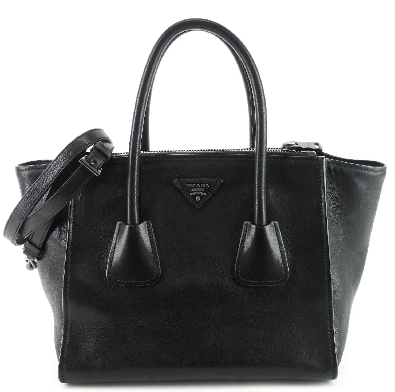 Medium - sized Prada tote bags in classic black for everyday versatilityTwin Pocket Glazed Calf Leather Tote Bag