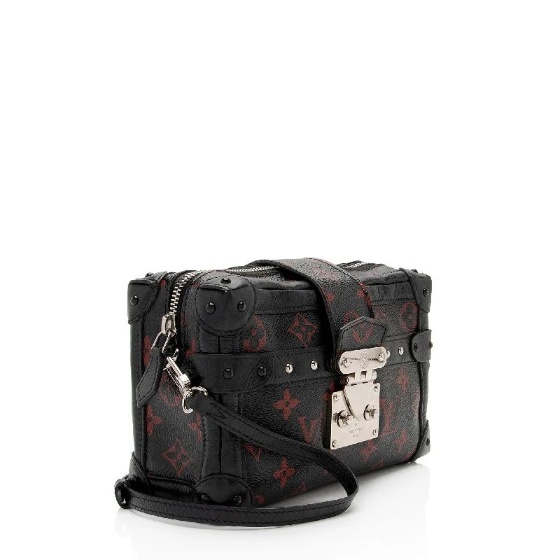 Ladies Louis Vuitton Petite Malle bags with a star - shaped charm for cutenessLouis Vuitton Limited Edition Monogram Infrarouge Petite Malle Soft Bag (qVIXct)