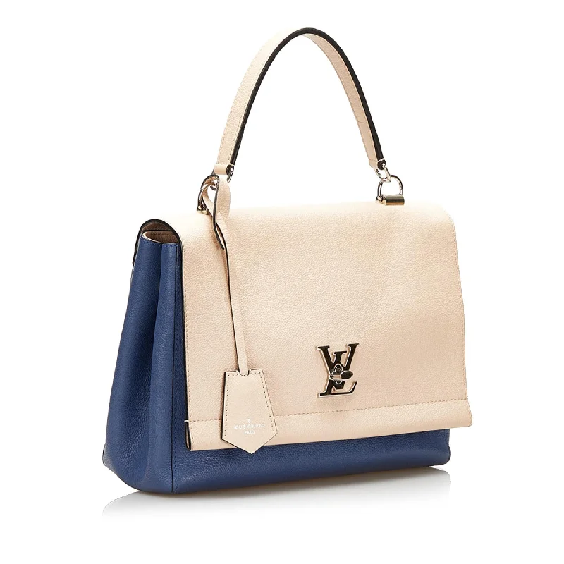 Ladies Louis Vuitton Capucines bags with a detachable shoulder strapLouis Vuitton Lockme II (37082)