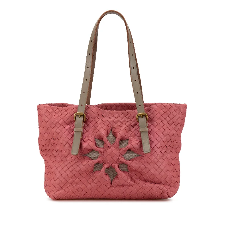 Bottega Veneta bags with geometric patternsPink Bottega Veneta Intrecciato Marquise Flower Tote