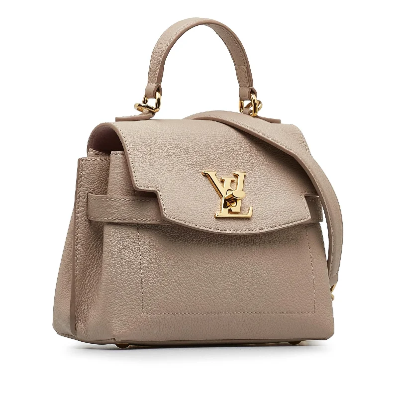 Ladies Louis Vuitton shoulder bags with a single - handle silhouetteLouis Vuitton LockMe Ever BB (JFm2kY)