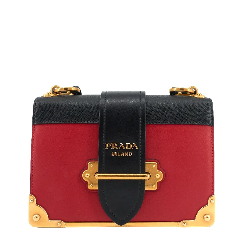 Ladies Prada Galleria bags with a detachable shoulder strapCahier Small Leather Crossbody Bag