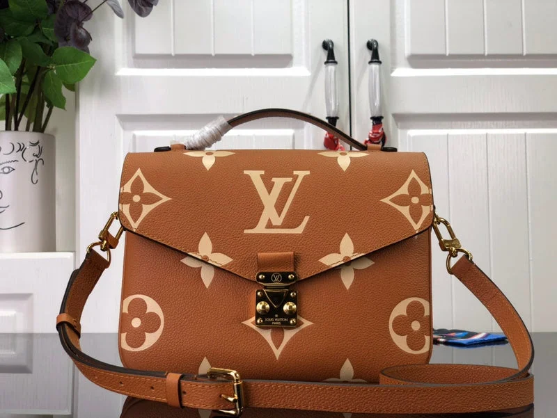 Louis Vuitton tote bags with a printed LV logo on the front for brand visibilityBoldCollect - LOUIS VUITTON BAGS - 1972