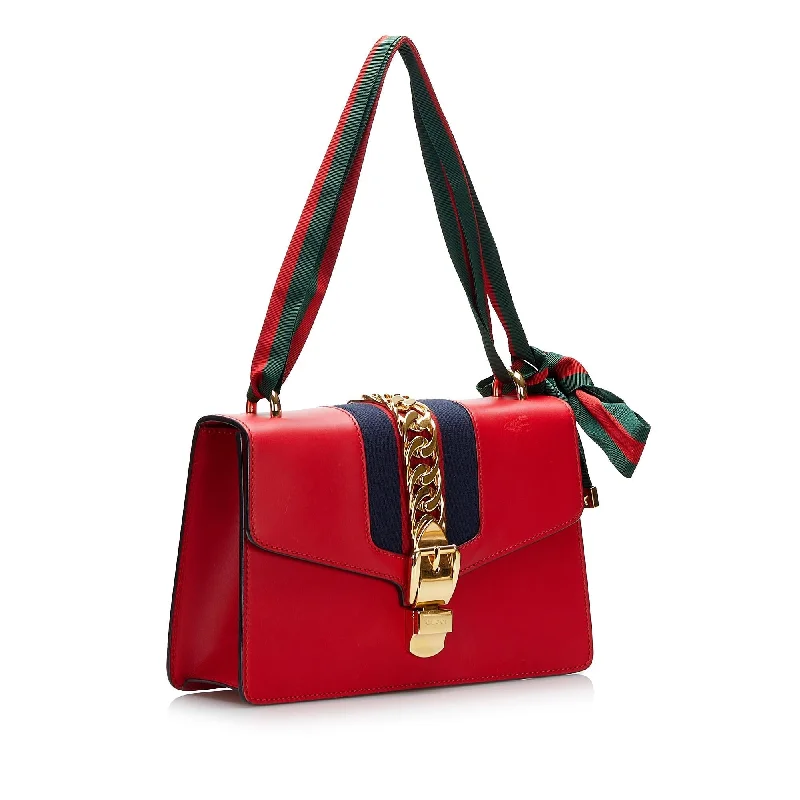 Women Gucci backpacks with a luxurious leather finishGucci Sylvie (SHG-IwWjT8)