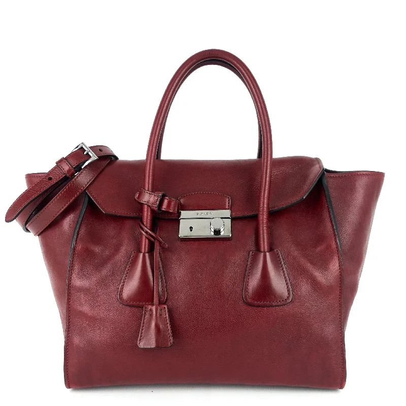 Prada bags with a detachable mobile phone holder for on - the - go convenienceTwin Pocket Large Glace Calf Leather Tote Bag