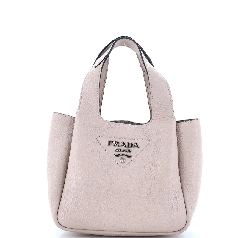 Ladies Prada Re - Edizione 2005 bags with a star - shaped charm for a playful touchDynamique Hobo Vitello Daino Mini