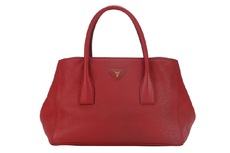 Ladies Prada Galleria bags with gold - toned hardware for a luxurious touchPRADA RED VITELO DAINO TOTE BAG WITH STRAP NO DUST COVER