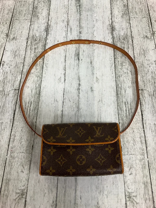 Ladies Louis Vuitton Petite Malle bags with a star - shaped charm for cutenessHandbag Luxury Designer By Louis Vuitton  Size: Small