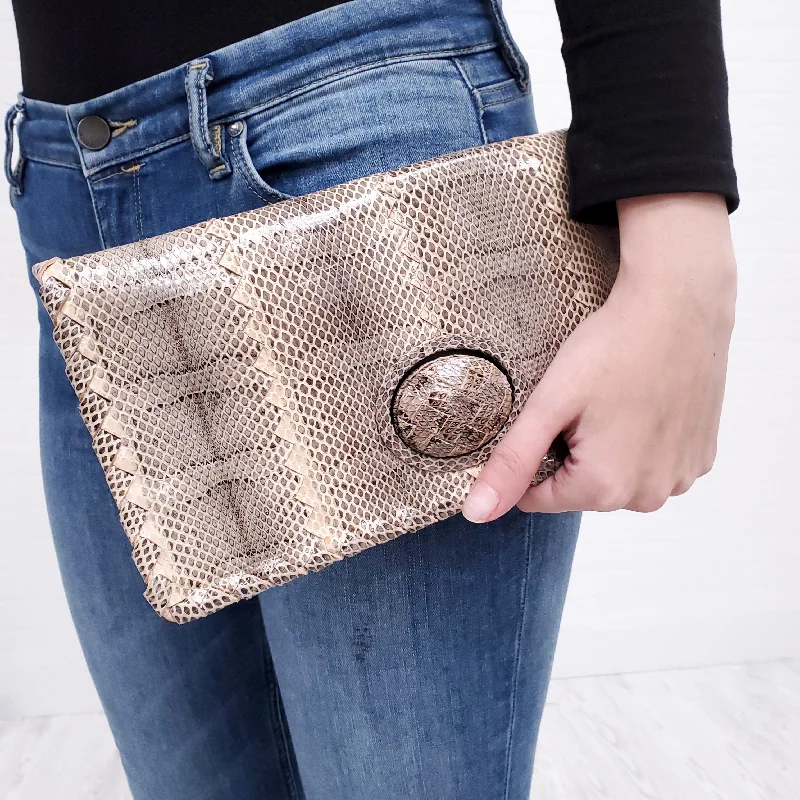 Bottega Veneta bags for bird - watching outingsBOTTEGA VENETA SNAKESKIN TURNLOCK CLUTCH