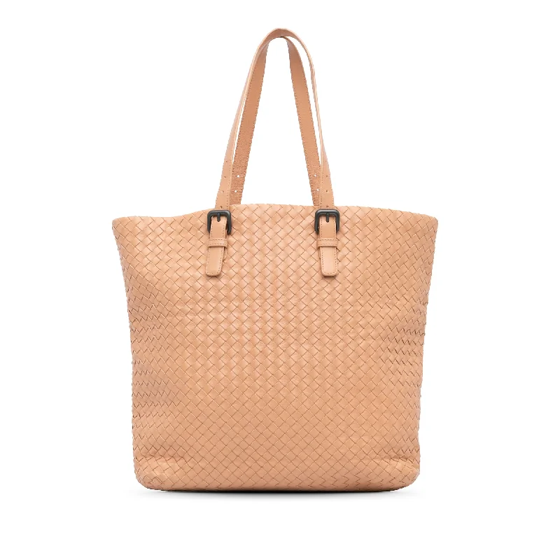 Bottega Veneta bags with magnetic snap closuresBrown Bottega Veneta Nappa Intrecciato Tote