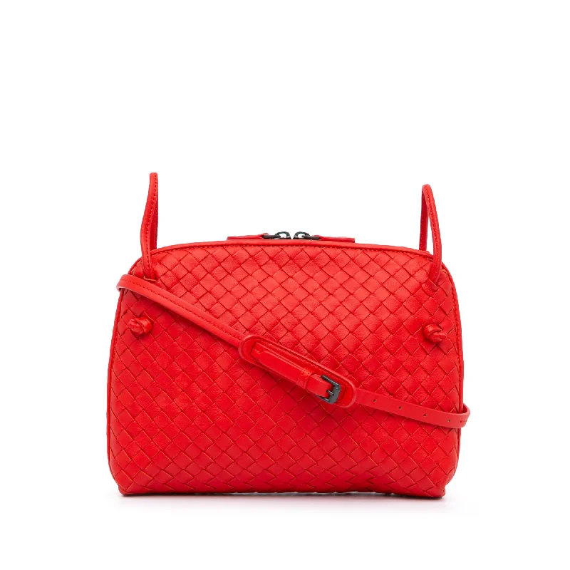 Bottega Veneta leather bags for everyday useRed Bottega Veneta Small Intrecciato Nodini Crossbody