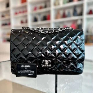 Chanel bags that pair perfectly with any outfit*Recolor* Jumbo Single Flap Patent Leather Black SHW No 13