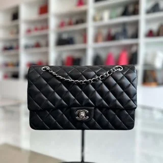 Chanel bags for a polished and professional appearanceLambskin Black SHW No 21