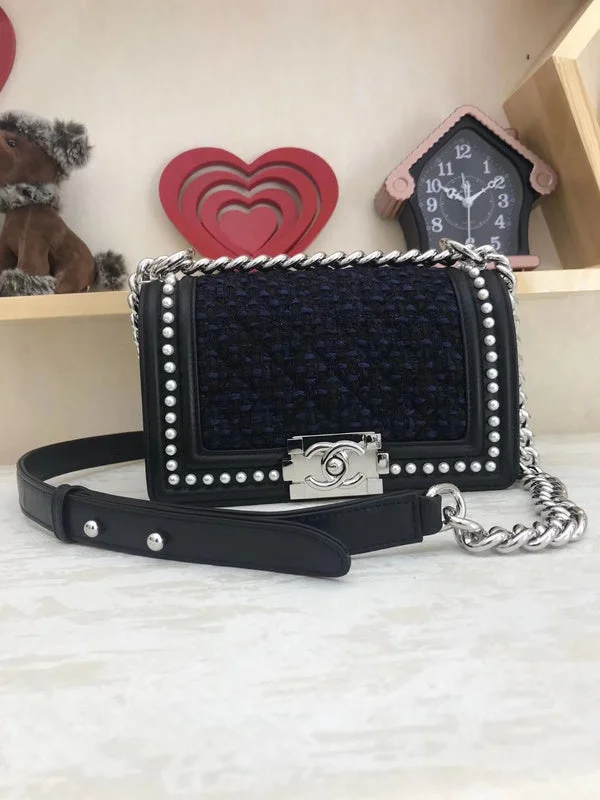 Chanel Chain Strap Handbag for Everyday UseBC - CHANEL Bags - 662