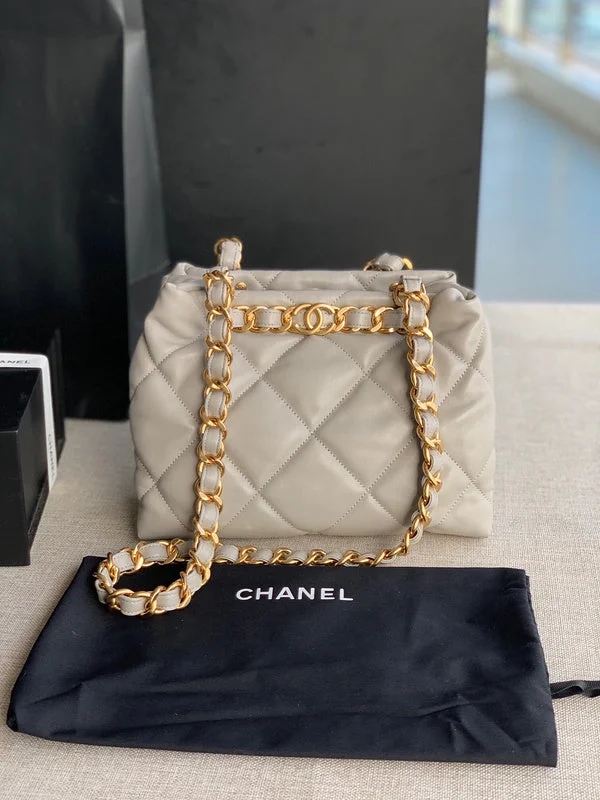 Chanel bags for a polished and professional appearanceBC - CHANEL BAGS - 721