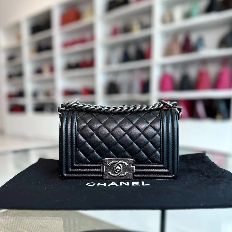 Chanel bags with iconic stitching detailsBoy Small Lambskin Quilted Black SHW No 22