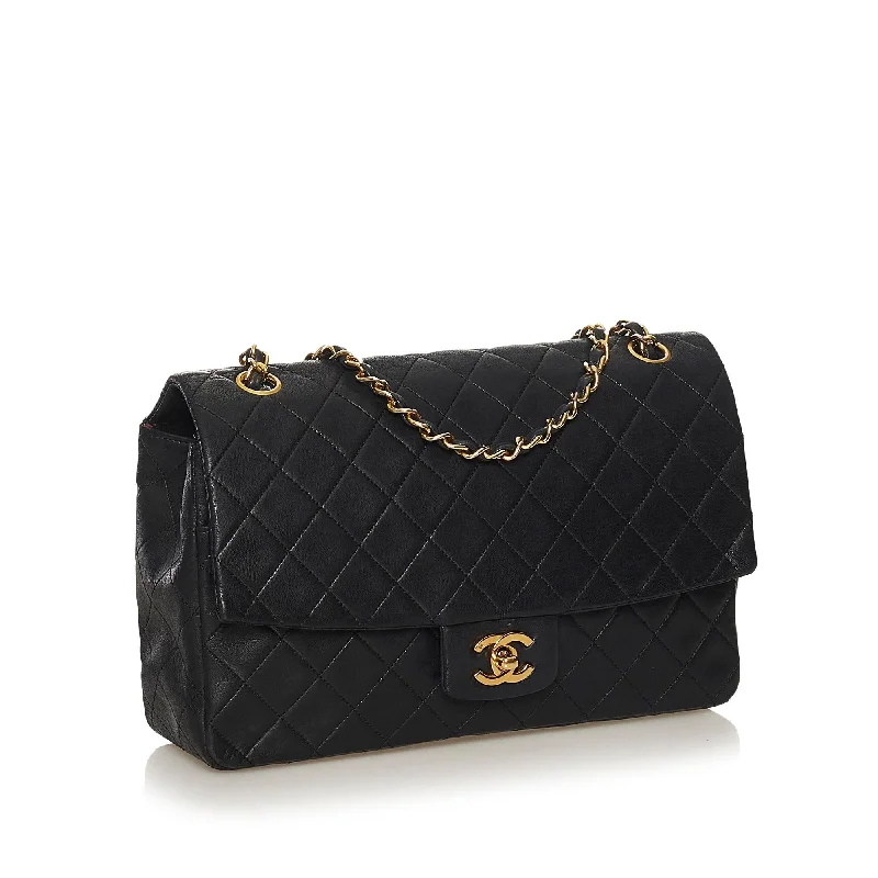 Chanel Lightweight Handbag for Daily ErrandsChanel CC Timeless Lambskin Leather Single Flap Bag (34540)