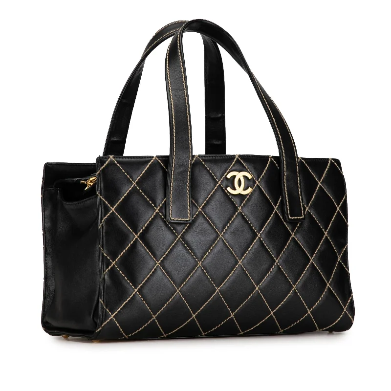 Chanel bags in luxury boutiques worldwideChanel CC Wild Stitch Calfskin Tote (jhoL0S)