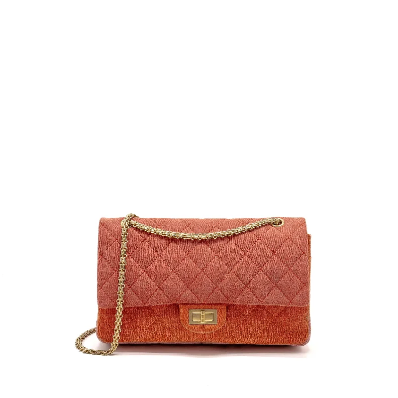 Chanel Classic Flap Bag for Evening PartyChanel Maxi 2.55 Reissue Double Flap Bag Fabric Multicolour GHW