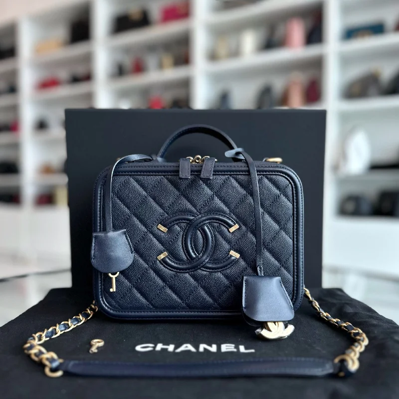 Chanel classicMedium Vanity Case Caviar Dark Blue GHW No 26