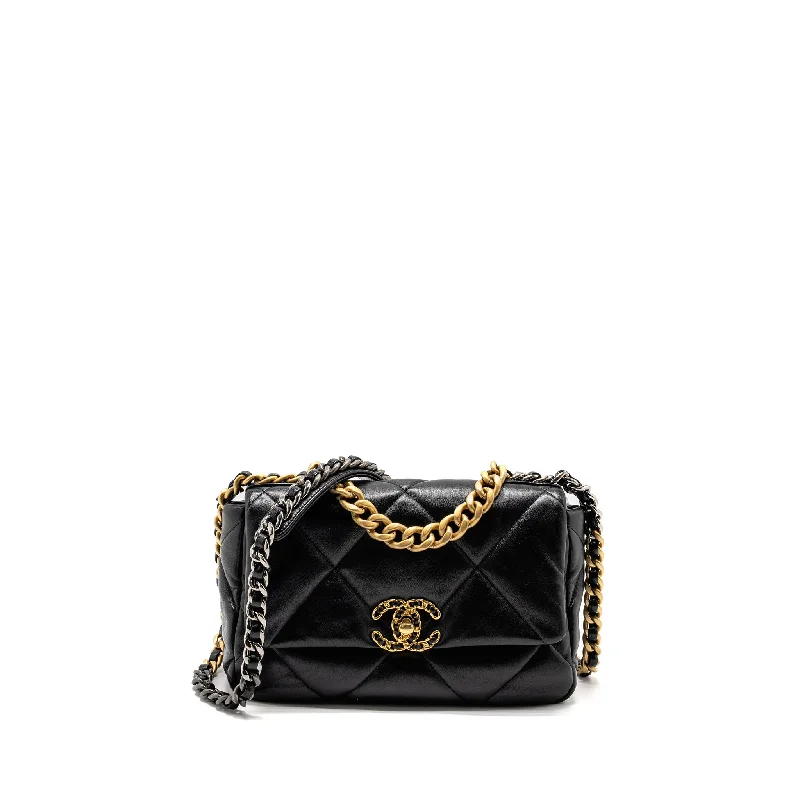 Chanel Lightweight Handbag for Daily ErrandsChanel Small 19 Bag Lambskin Black GHW (microchip)