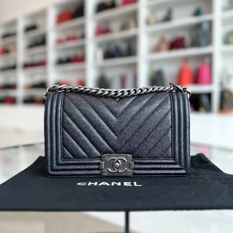 Chanel Colorful Handbag for Spring Outfits*Like New* Caviar Boy Chevron Old Medium 25CM Dark Blue No 26