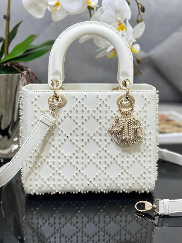 Luxury Christian Dior crossbody bags with a chain - link strapBC - Dior Bags - 551