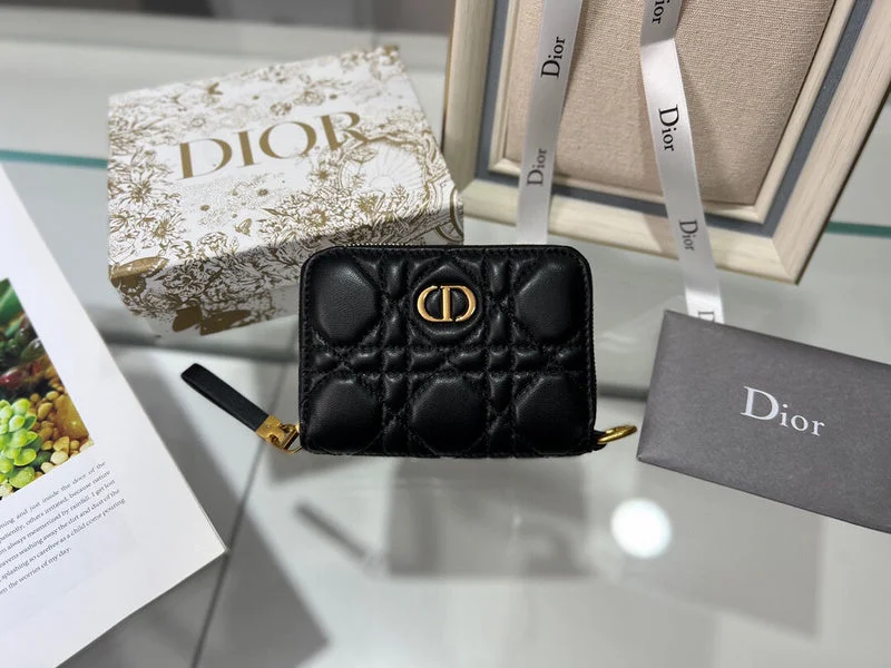 Christian Dior Saddle bags with a patent leather finish for a shiny lookBC - Dior Bags - 577