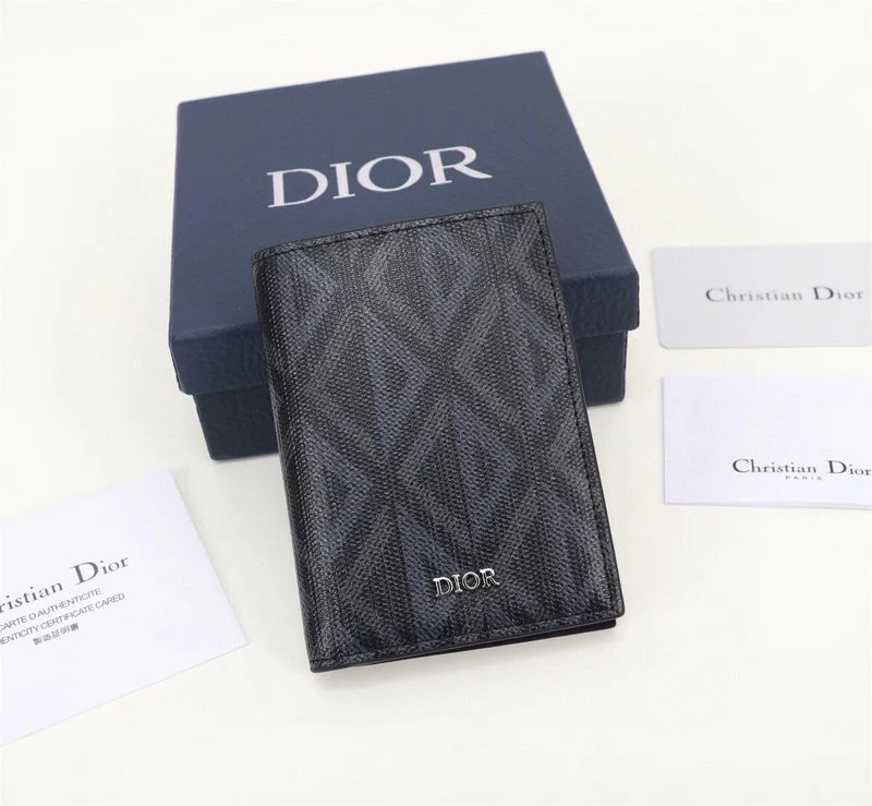 Christian Dior handbags with a detachable mirror for on - the - go touch - upsDior Bag