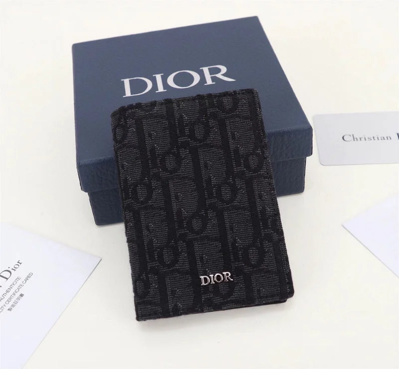 Christian Dior handbags with a detachable mirror for on - the - go touch - upsDior Bag