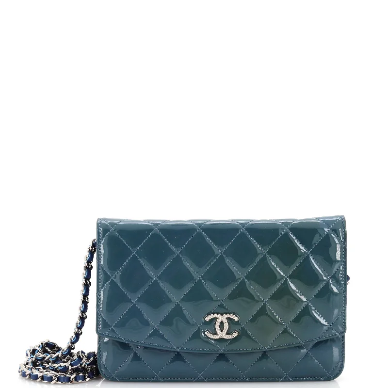 Fashion - forward Christian Dior tote bags for the modern womanBrilliant Wallet on Chain Quilted Patent