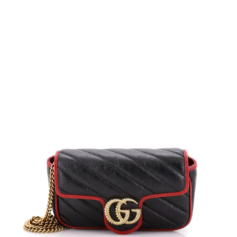 Gucci Marmont bags for women with a snakeskin - effect panelGG Marmont Flap Bag Diagonal Quilted Leather Super Mini